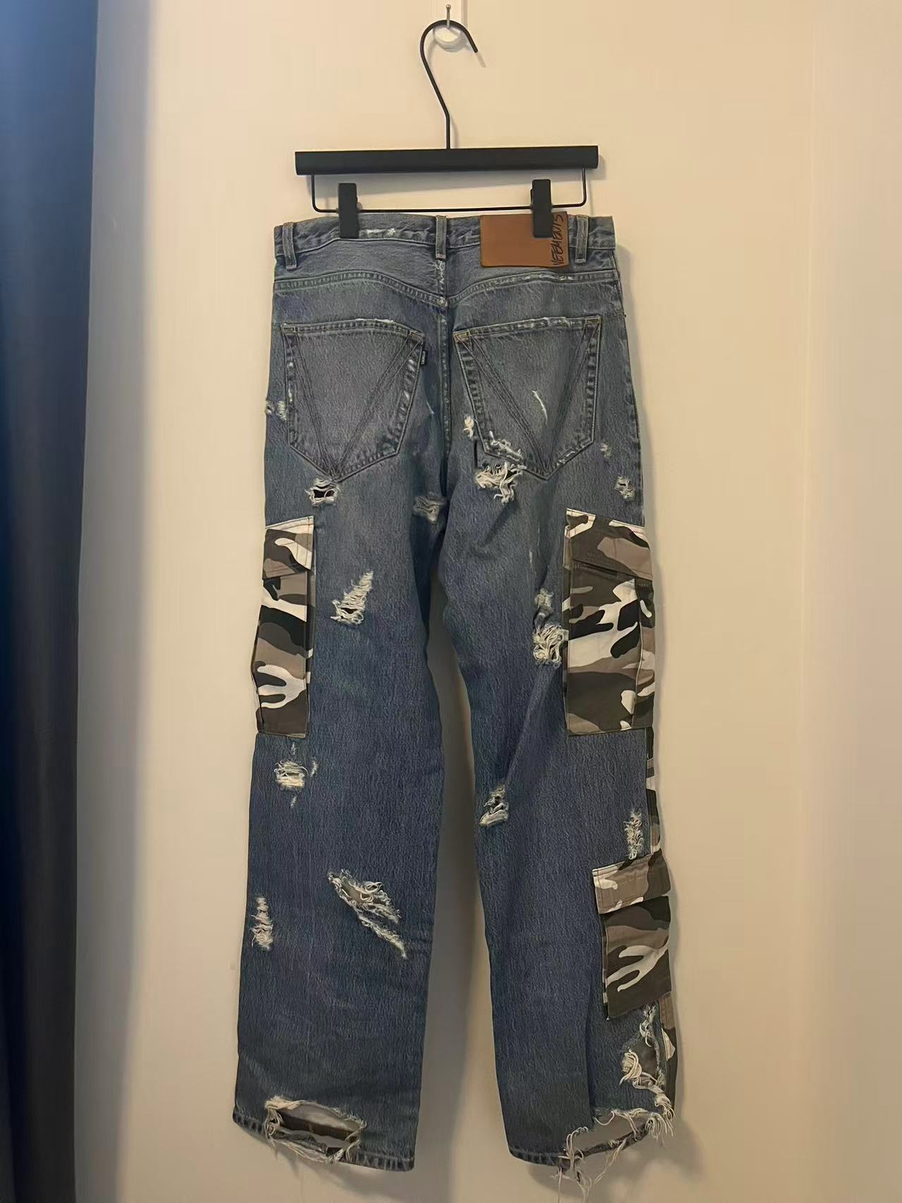Vetements 19FW Snow Camo Denim